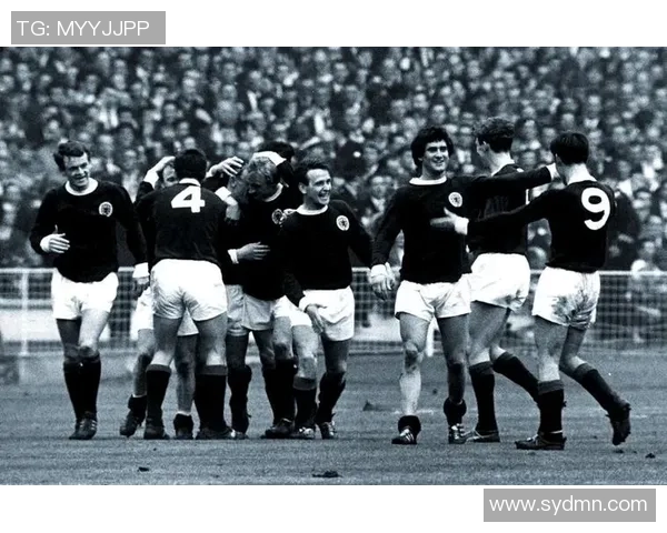 足球明星9号球衣背后的传奇故事与荣耀时刻揭秘